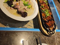 -瓦国小镇·果木烤鸭·融合菜(西口店)