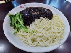 -服务大楼冷面(延大店)