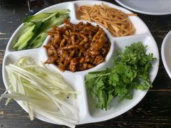 京酱肉丝-我去·春饼文化主题餐厅(国定路总店)