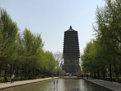 -玲珑塔公园