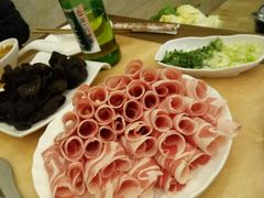 -盛元盛居传统炭火锅(绿园店)