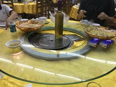 -建豪美食山庄