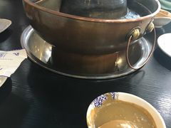 -楼外楼大刀肉传统火锅居(幸福街店)