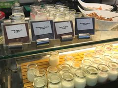 -圣丰索菲特·2 On 988 Café 自助餐厅