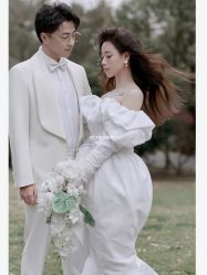 -至臻微拉婚纱摄影