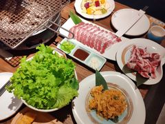 -明洞阿姨·韩式酱蟹烤肉·创意料理(三元桥店)