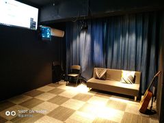 -VR间客漫虚拟现实体验馆(汉街店)