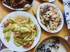 -美顺香食府鱼头老店(雪野湖店)