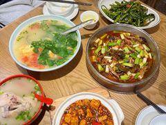 -张太婆老妈蹄花川菜馆·中华餐饮老字号(望平街店)