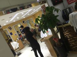 点击看大图 -审美HAIR SALON