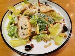 经典凯撒沙拉-MR.ROCKY洛奇先生RESTAURANT&BAR(宝安壹方城店)