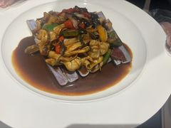 -景月阁空中食府(希尔顿酒店)