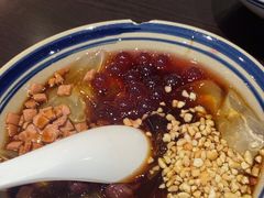 -川流不息·地道川菜·小龙虾(松东路店)