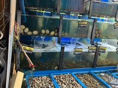 -老东镇啤酒屋海鲜加工·蒸汽海鲜·海鲜烧烤(台东店)