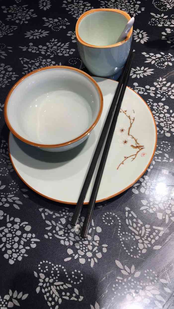 缘来私房菜-"晚上部门聚餐,选在这边,环境很不错,有点.