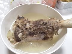 -周震馄饨