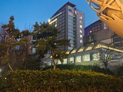 -青岛海尔洲际酒店