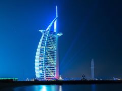 -迪拜帆船酒店海底餐厅