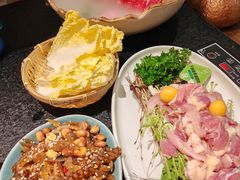 -得意咚瓜·顺德鱼生·冬瓜火锅(深圳首店)
