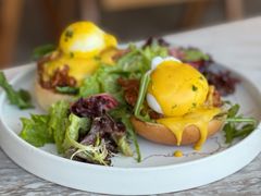 疯狂手撕牛肉班尼迪克蛋-The Rug Cafe(王府中环店)