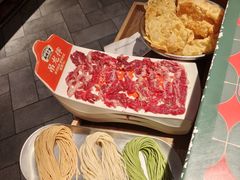 -南城十里潮汕鲜牛火锅·鲜虾生滚粥(融汇老商埠店)