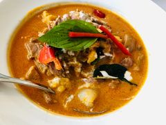 -Thai Pothong Restaurant