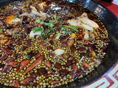 -烧哥美蛙肥肠鱼火锅·十五年社区店