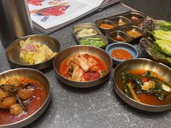 -草家酱蟹炭火烤肉店(珲春南路一店)