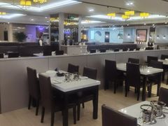 -腾阁自助餐厅(朝林广场店)