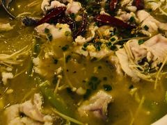 招牌酸菜鱼（必点）-爱啤精酿·民谣酒馆(滨江店)