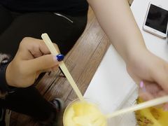 -志龙皇冠吃货椰子铺