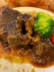 -华东饭店·园林式婚礼宴会厅酒店