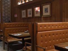 卡座-青年公社烤鸭(青年路店)