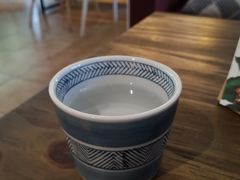 -彳亍咖啡·这里(水湾路店)