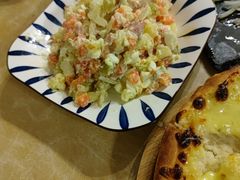 -敖特尔布里亚特美食坊(世纪花苑店)