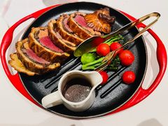 黑松露惠灵顿鹅肝牛排-蝶舍·MAISON PAPILLON