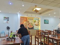 -16年老字号鑫鑫猪肚鸡·椰子鸡海南火锅(兴隆华侨农场店)
