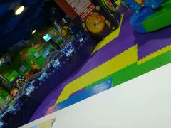 -酷洛小镇(步步高新天地购物广场店)