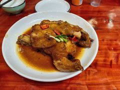 -芦茨金富饭庄·25年老字号·专做稻草鸡