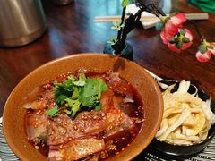 -泡桐树孙二娘私房菜