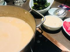 -捞王锅物料理(上海世茂广场店)