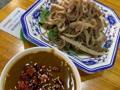 -秦韵轩·西安小馆(贻成福地广场店)