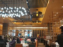 大堂-稻香酒家·34年老字号·港式粤菜(汉街店)