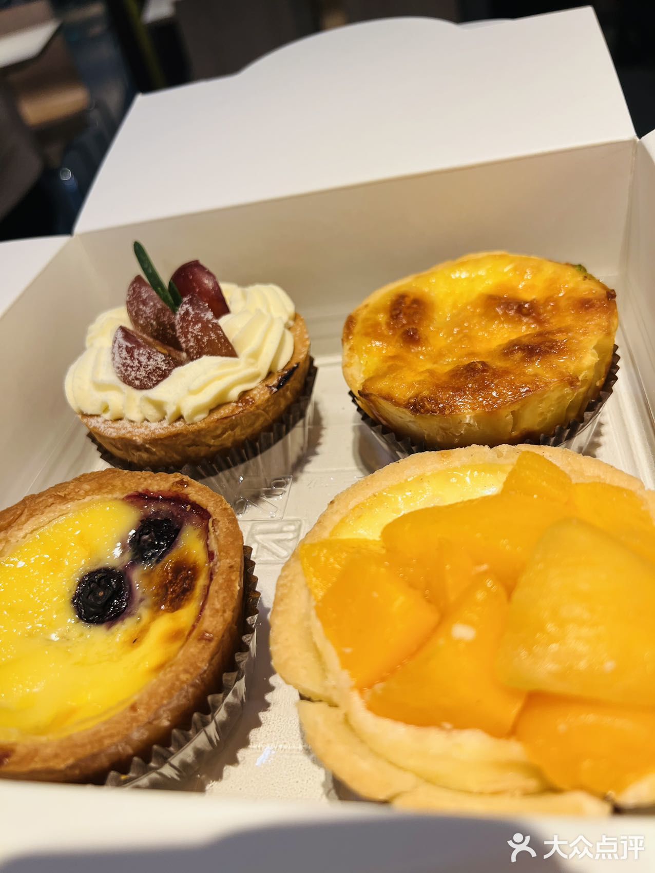 黛汀烘焙DAINTY BAKERY，只卖百吃不厌的蛋挞！