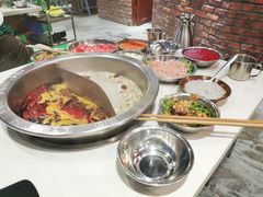 -憨铁匠老火锅(龙岗万科里店)