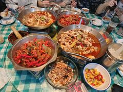 -昱龙大盆牛蛙馆(三兴街总店)
