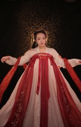 -汉仪华裳汉服馆(打浦桥店)