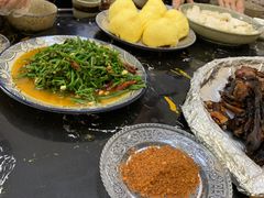 -跃进桥火烧鸡(怒江西岸店)