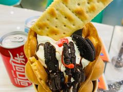 奥利奥牛奶雪糕鸡蛋仔芭菲-CHOCHENG&CO.(欢乐海岸店)