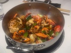 -七欣天香辣蟹火锅(闵行浦江欢乐颂店)